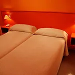 El Cardenillo بيت ضيافة 2*